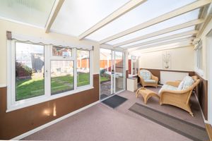 GARDEN ROOM- click for photo gallery